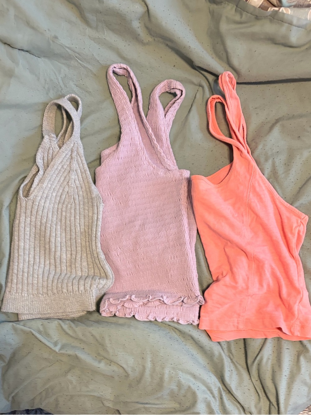 aerie/hollister Knit Cropped Tanks Bundle — Coral, Lavender, Light Gray